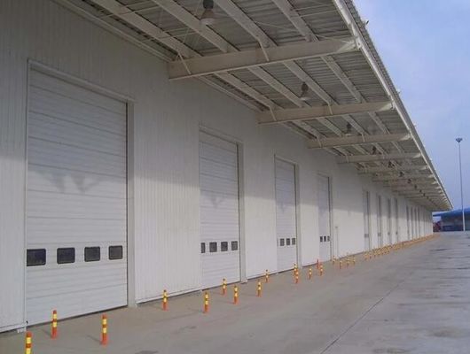 De industriële Lucht Sectionele Deuren van de het Staal Sectionele Garage van Sandwitch van Staaldeuren
