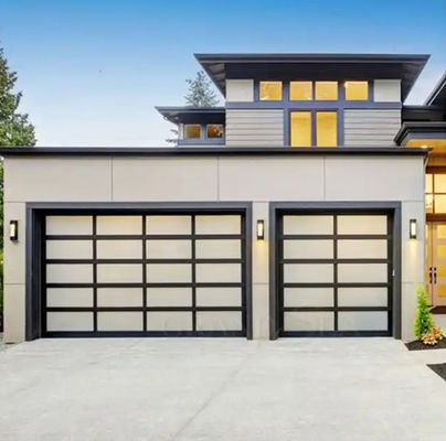Moderne aluminium sectiedoor handmatige of automatische geluidsisolatie Wit/bruin/grijs/zwart paneel