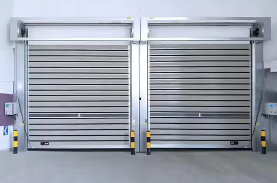 Hoge snelheid gemotoriseerde spiraaldeur met foto-elektrische sensor 0,8m/s snelheid en 220V/50HZ stroomtoevoer Industrieel automatisch