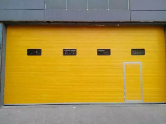 Poeder bekleed Weer verzegeld Witte overhoofde sectie deur met veiligheid / beveiligingsfuncties