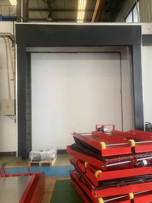 Aanpasbare poedergecoate automatische dock levelers 10t 12t 15t Grote lading hoogte verstelbaar Vaste