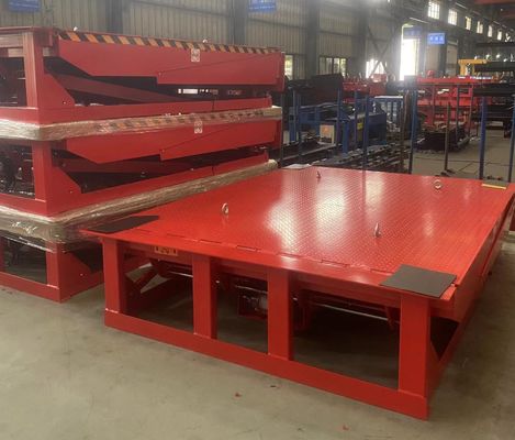 Smart Loading Dock Leveler met aanpasbare liplengte en veiligheidskenmerken Container Loading Platform Mechanisch