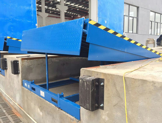 Op locatie geïnstalleerde elektrische/hydraulische laaddocknivellers 10 000 - 20 000 lbs capaciteit