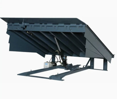 Veilig ontwerp 25000-40000 LBS Hydraulische Dock Leveler met behulp van geautomatiseerde technologie