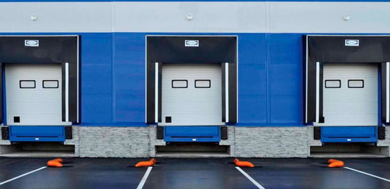 Opblaasbaar Dock Seal Geïsoleerd Luchtdicht Dock Shelter met ongeëvenaarde duurzaamheid Modern Design Economisch