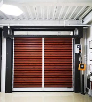 Industrie Warehouse Snel geïsoleerd aluminium Transparent High Speed Spiral Door Veiligheidsefficiëntie Openingssnelheid 0,8m/s voor snelle omgevingen