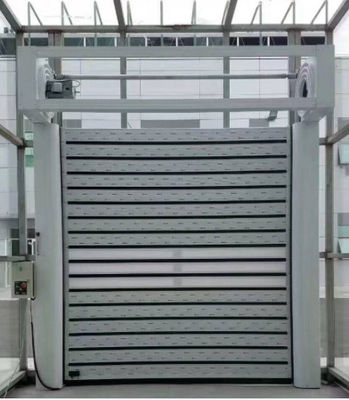 Efficiëntie Veiligheid Gecombineerde doorzichtige aluminium hoge snelheid spiraaldeur met foto-elektrische sensor