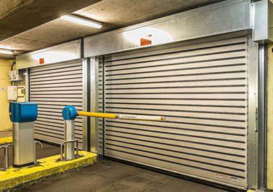 Veilig aluminium doorzichtige hogesnelheidspiraaldeur met foto-elektrisch veiligheidsysteem en luchtdoorlaatbaarheid ≤2,0m3/ M2.s