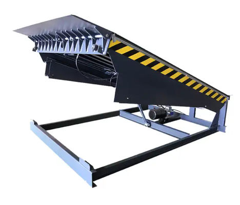 Mechanische werkplaats Automatische Dock Plate Dock Door Levelers 25000-40000LBS Veilig ontwerp voor industriële