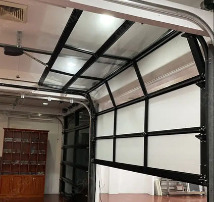 Doorzichtige glazen garagedeur Hoog waterdichtheid Geluidsisolatie