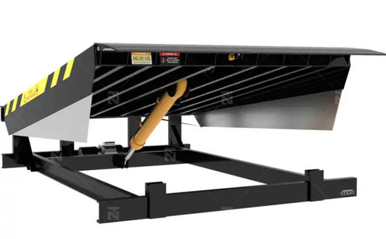 Aanpasbare Lip Lengte Workshop Automatische Dock Plate Dock Deur Levelers 25000-40000LBS Veilig Ontwerp Met Drukknop Bediening