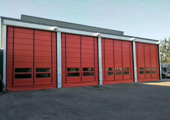 Fabrieksprijs Rapid Industrial PVC Warehouse/factory Interieur Weerbestand Hoog snelheidsdeur 304 Roestvrij staal Materiaal Automatische werking