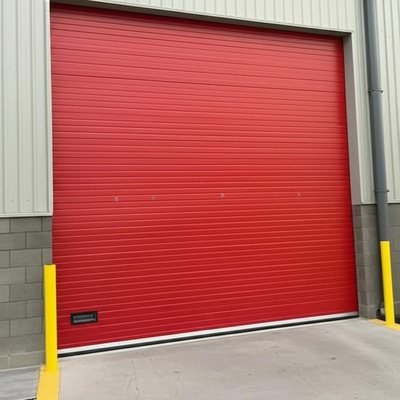 Customized Fire Station Industrial Sectional Doors with Insulation Foam-filled and Automatic Formed Design