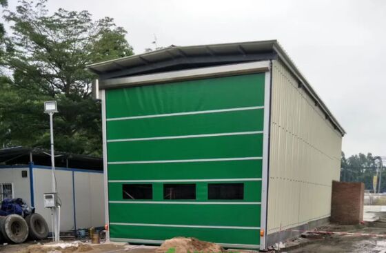 Werk Steel Structure High Speed PVC Roll Up Rapid Shutter Door 304 Roestvrij staal Materiaal Geluidsreductie Ja Duurzaam