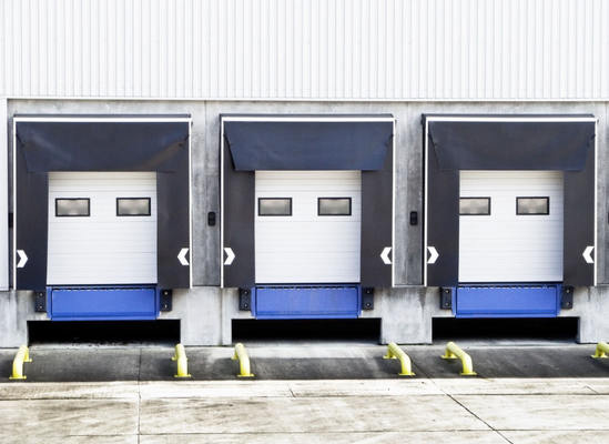 DESEO Energiebesparende Industriële Verstelbare Opblaasbare Geïsoleerde Luchtdichte Afgedichte Dokker voor Werkplaats met Robuuste Stalen Structuur