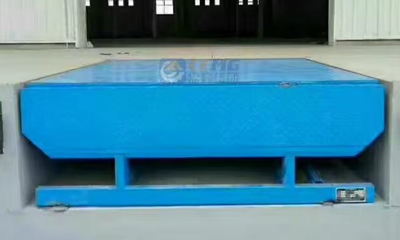 Handbediende Afstandsbedieningen Dock Deur Levelers Werkplaats Automatische Dock Plaat Dock Deur Levelers 25000-40000LBS Veilig Ontwerp Capaciteit 10