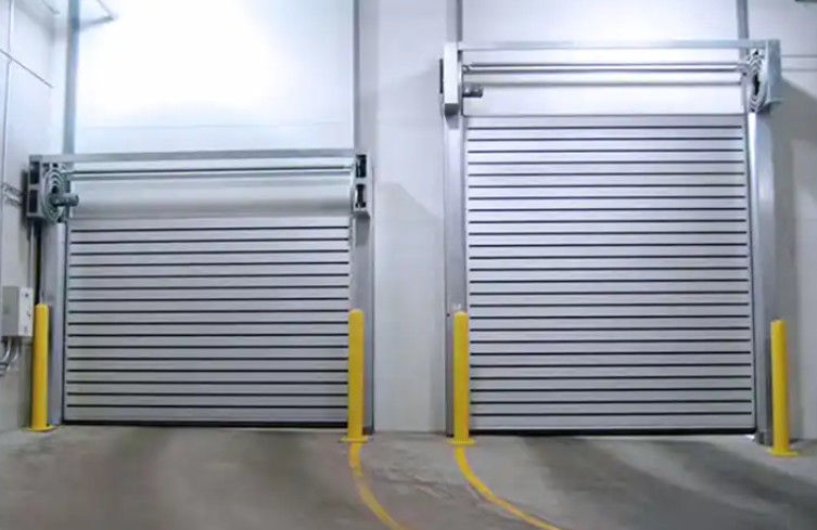 Hoge snelheid gemotoriseerde spiraaldeur met foto-elektrische sensor 0,8m/s snelheid en 220V/50HZ stroomtoevoer Industrieel automatisch