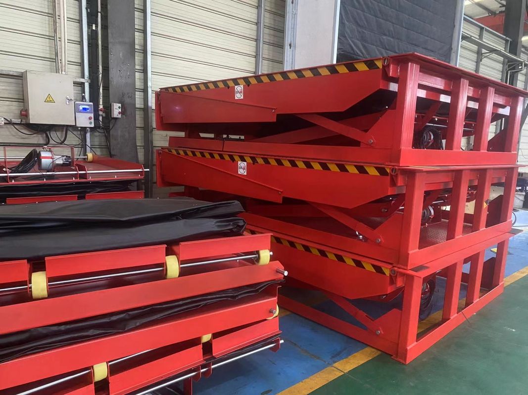 Aanpasbare elektrische/hydraulische Dock Leveler 10 000-20 000 Lbs Capaciteit met veiligheidskenmerken Fabrieksgroothandelsprijs