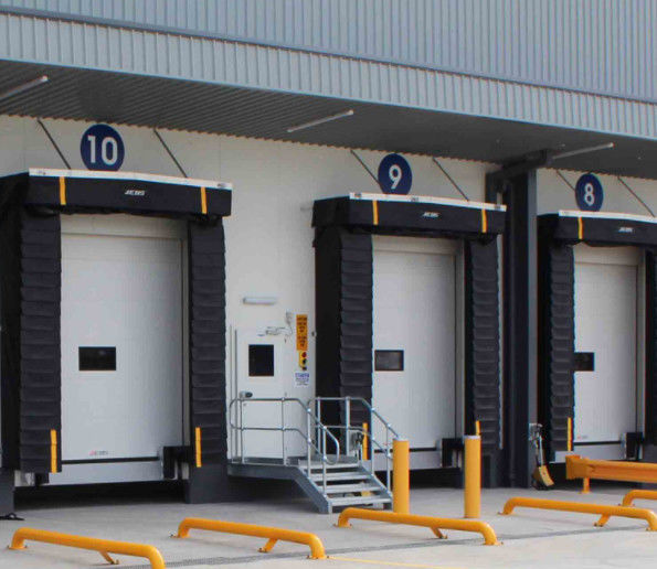 Eenvoudige installatie PVC Dock Door Shelter Biedt bescherming tegen de elementen