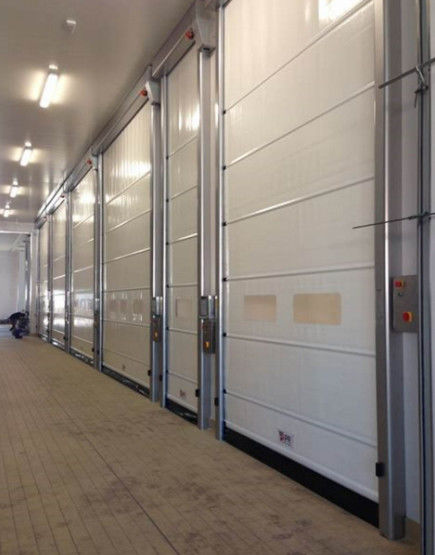 Onderhoudsarme hoge snelheid PVC roll-up snelle sluiter deur 304 roestvrij staal materiaal voor thermische isolatie