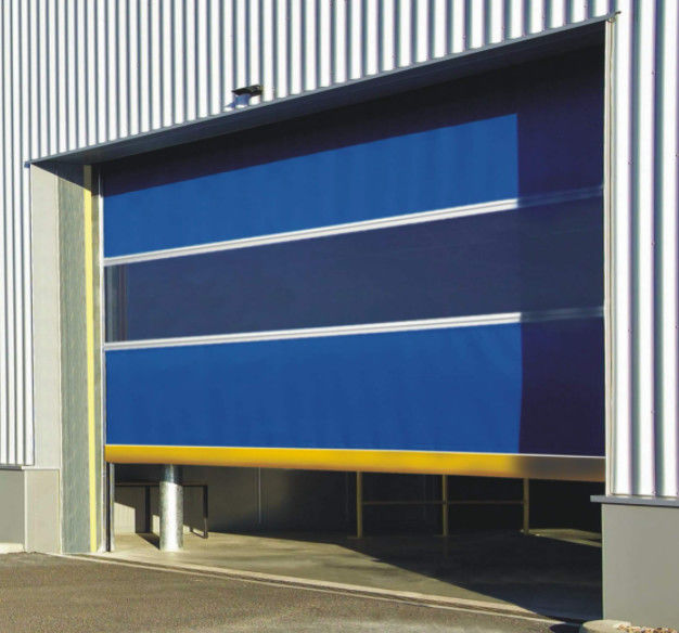 Hoge snelheid PVC Roll Up Rapid Shutter Door 304 roestvrij staal Materiaal Handmatige werking Isolatie