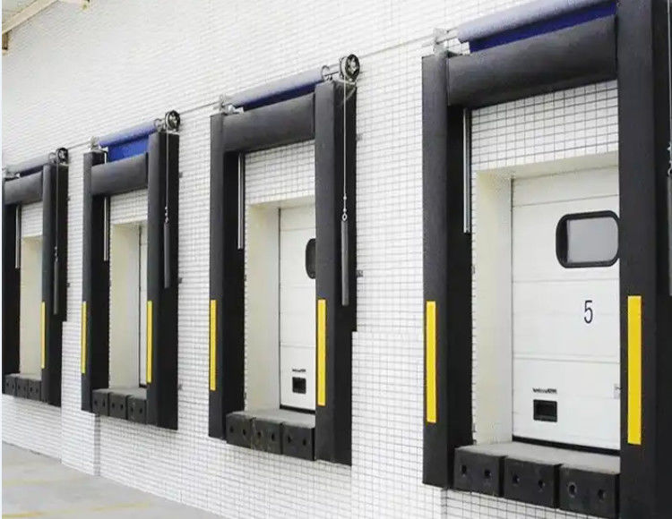 Hoge duurzaamheid Verstelbaar laadsysteem Dock Door Shelter voor optimale logistieke en magazijnprestaties