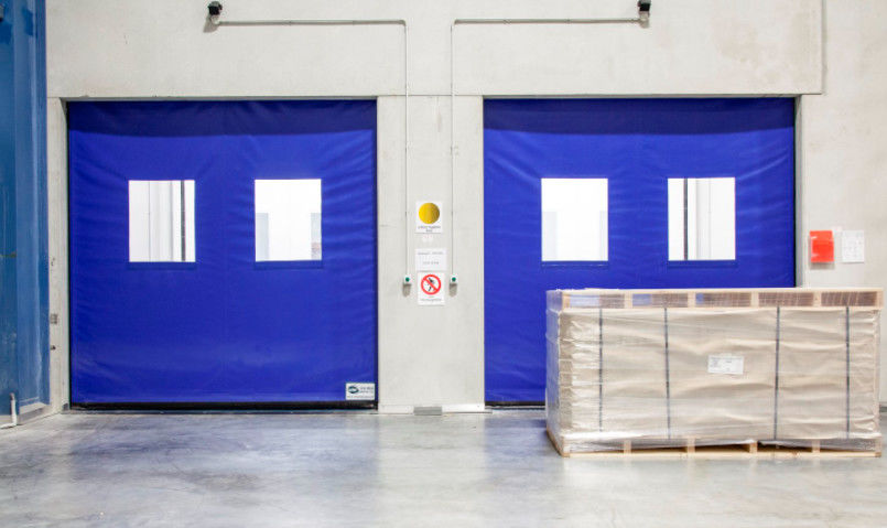Weerbestendige hoge snelheid pvc roll up snelle sluiter deur 304 roestvrij staal materiaal handmatige automatische bediening
