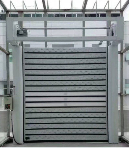 Efficiëntie Veiligheid Gecombineerde doorzichtige aluminium hoge snelheid spiraaldeur met foto-elektrische sensor