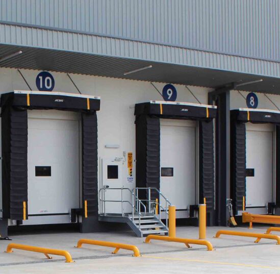 OEM Groothandel Industriële stijl Outdoor Waterdicht Hoog Duurzaamheid Verstelbaar laadsysteem Dockdeurschuil Aanpassing Kleur